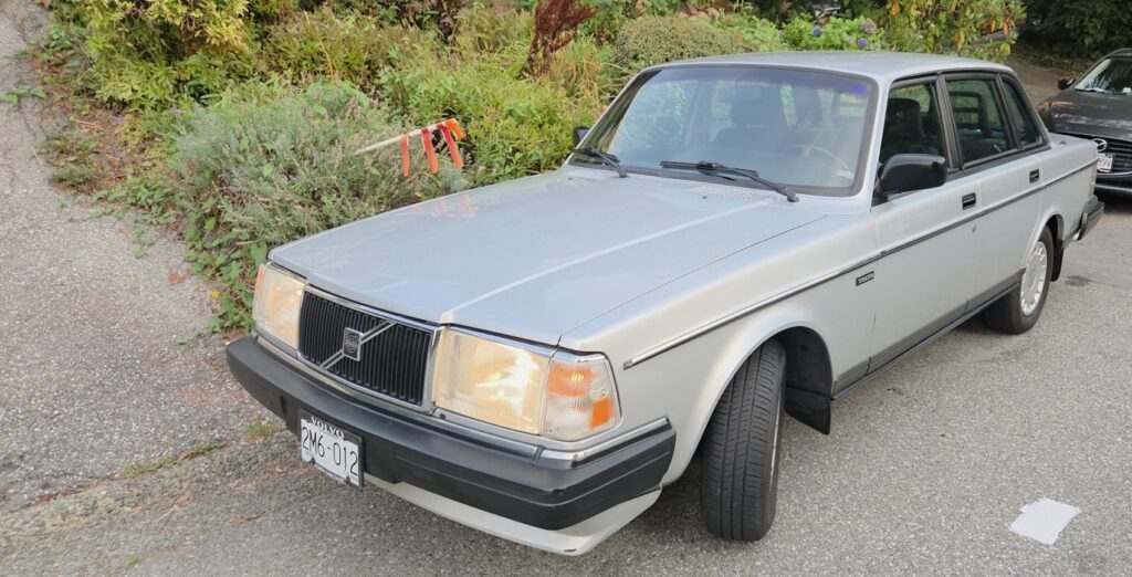 1991 Volvo 244