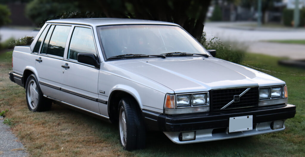 1989 740 Turbo